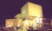 Budova opery v noci.jpg